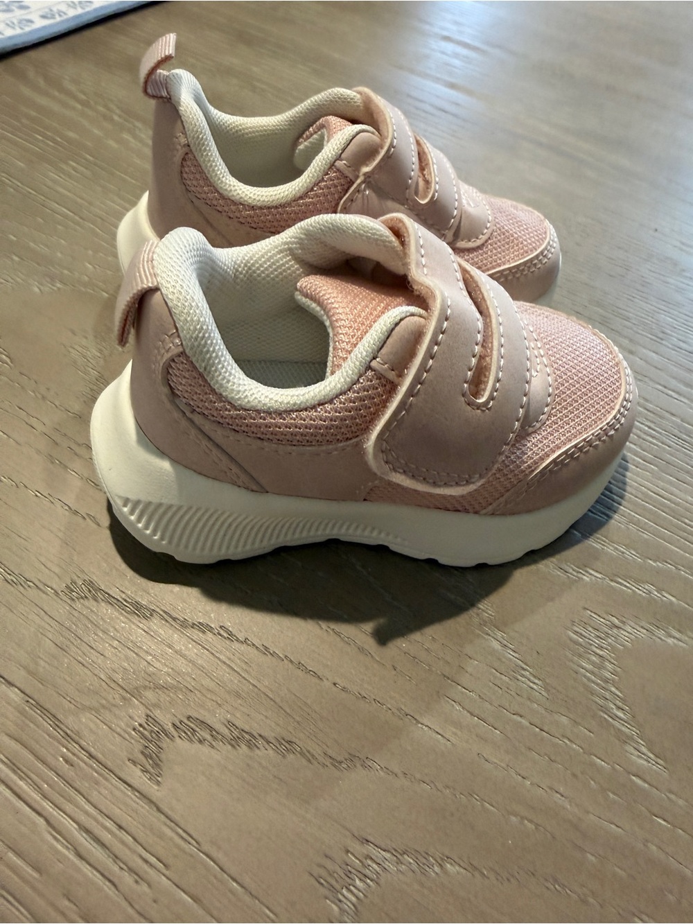 H&M toddler pink shoes